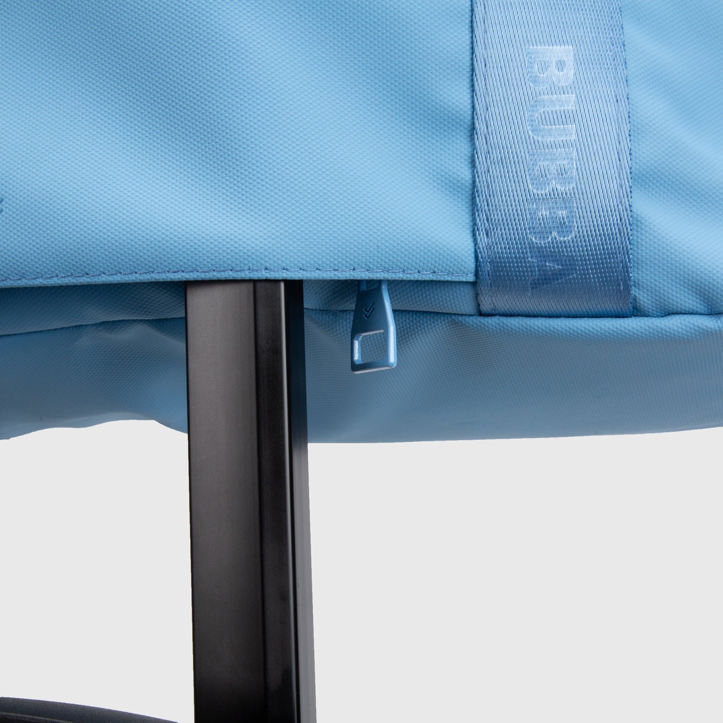 TOTE TRAVEL SKY