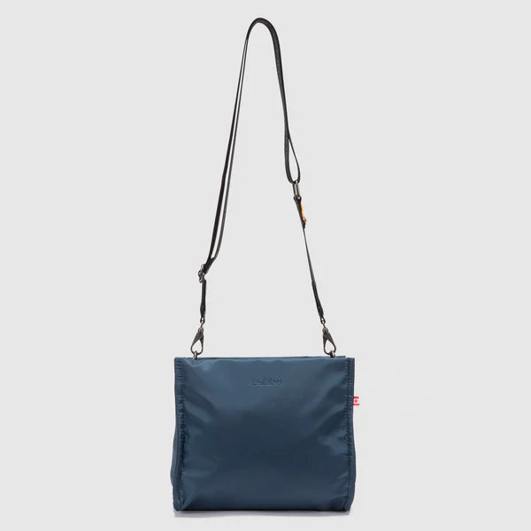 TOTE VICTORIA