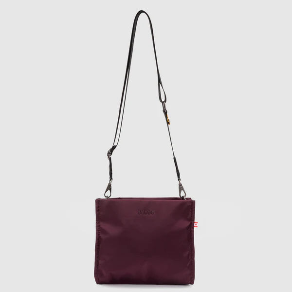 TOTE VICTORIA